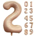 40 Zoll matte nude Folienballon Zahl 2 für Geburtstagsfeiern und Party Dekorationen - Karamell Nummer 2