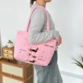 Cute quilted tote bag with adorable dachshund embroidery, soft large capacity shoulder bag. - Quilted Heart Hat Dog / Pink
