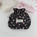 Bolsa con cordón negra con lazos rosas, volantes bonitos y detalles de almacenamiento. - Negro con lazo rosa
