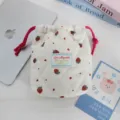 Bolsita acolchada de pana con cordón patrón de fresa linda bolsa de almacenamiento - Fresa Roja