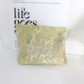 Borsa cosmetica vintage in tessuto jacquard elegante, custodia portatile e pratica per trucchi. - Borsa da Trucco Jacquard Argento Giallo Verde
