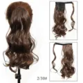 Estensione capelli coda di cavallo ondulata sintetica con velcro riccio dettaglio - 60cm/120g / Mèches Marrone Scuro (2/30)