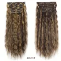 Extension di capelli ricci sintetici con clip a 7 pezzi, ciocche ondulate lunghe 50cm - Set da 7 Pezzi Onde di Mais / Marrone Scuro Riflessi Oro Chiaro (4H27)