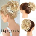 Chignon de cheveux synthetiques boucles pince griffe extension detail vue pour femmes - H429/22A Accent Fleur Blond
