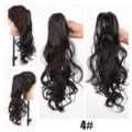 Gedetailleerd uitzicht van synthetische krullende paardenstaart extensie, 45cm clip kleur 4. - 4