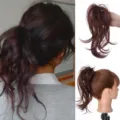 Extension queue de cheval pince synthétique femme cheveux bouclés marron long postiche - Brun Foncé