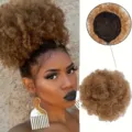 Chignon riccio sintetico estensione di capelli con cordoncino e clip per donne ricce. - Biondo Miele (FB12-27)