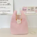 Bolso de mano acolchado rosa, bonita solapa de corazón bolsa de muñeca para objetos pequeños. - Estilo de Algodón de Bebé / Rosa Claro