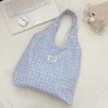 Blauwe en witte gingham canvas shopper detail, casual schoudertas voor dagelijks gebruik. - Blauw