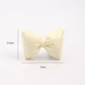 Accessorio fiocco in pelle bianca, materiale per fai da te e decorazione scatola regalo - Fiocco / Piccolo (3.5x5cm) - 5 Pezzi/Confezione / Beige