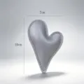 Ornamento a cuore in ecopelle argentata, accessorio confezione bouquet fai da te 10x7cm - Cuore Asimmetrico / 2 Pezzi/Confezione (7x10cm) / Argento