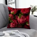 Fodera per cuscino con motivo a rose rosse, tessuto morbido, ideale per divano e camera da letto. - Rosa Rossa 9