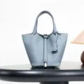 Classic genuine leather bucket handbag light blue stylish luxury top-handle everyday bag for women - 18*13*13 cm / Linen Blue [Silver Buckle]