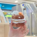 Cute fluffy cake plush pendant detail, soft chocolate pastry bag charm with cute floral decor. - 7cm Standard Hanging Chain / Chocolate Cake