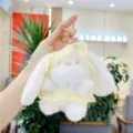 Süßer flauschiger Kaninchen Schlüsselanhänger Plüschtier mit gelbem Spitzenkleid Tasche Deko - 11cm / Weißer Hase Goldener Verschluss
