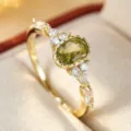 Minimalistischer Retro-Oliven-Zirkon-Ring, elegantes, goldplattiertes, geometrisches Schmuckstück. - Größe 6 / Gold
