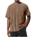 Detailansicht des vintage gewaschenen braunen Herren Kurzarmshirts mit Brusttasche. - S / Kaffee