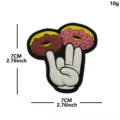 Lustiger Motiv PVC Moral Patch, taktischer Rucksack Hut Zubehör Abzeichen mit Donut. - Donut Geste (Leuchtend)