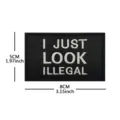 Zwart-wit geborduurde tactische patch met grappige slogantekst, duurzame klittenband badge. - Illegale Slogan / Zwart Wit