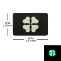 Parche táctico luminoso de trébol de cuatro hojas insignia para mochila y equipo militar - M00433-4 Trébol de cuatro hojas luminoso (blanco sobre negro)