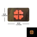 Parche moral táctico brilla en la oscuridad con trébol de cuatro hojas bordado. - M00433-9 Parches luminosos de trébol de cuatro hojas (Base de camuflaje Multicam y naranja)