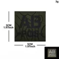 Parche táctico grupo sanguíneo ABO POS insignia militar velcro para ropa exterior - Línea Reflectante Grupo Sanguíneo / Verde-Negro AB+