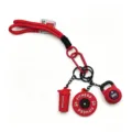 Llavero de fitness de PVC rojo con dijes de barra y mezclador para los fanáticos del deporte. - Kettlebell y Botella Rojo