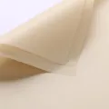 Papel de envolver mate impermeable para ramos, estilo coréano para arreglos florales DIY. - 58x58cm / Té con leche