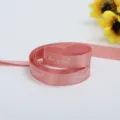Rouleau de ruban de satin rose pour emballage de fleurs et decoration DIY texte 1cm - 1cm*50 Yards / Rose racine de lotus
