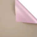 Carta da imballaggio floreale bifacciale per bouquet di rose e splendide composizioni. - 20 Pezzi/Confezione (58x58cm) / Caffellatte + Oro Rosa