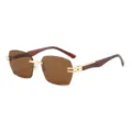 Bequeme rahmenlose Quadrat-Sonnenbrille mit Metall-Details und stilvollen Holzmaserung-Bügeln. - Goldener Rahmen Braune Linsen