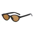 Schicke Retro-Ovale Sonnenbrille für Damen, schwarzer Rahmen mit braunen Gläsern und Nieten. - Schwarzer Rahmen Tee Gläser