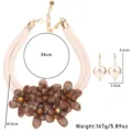 Detail view showing dimensions and weight of the brown acrylic flower necklace set - 项链+珍珠耳环三件套