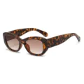 Chic tortoise shell chunky cat eye sunglasses for women, stylish UV protection eyewear. - Tortoise Frame Gradient Tea Lenses