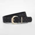Zwarte lederen riem met gouden studs en gesp stijlvol accessoire voor dames dagelijkse mode. - Nieten Riem (1411) / Standaard Pakket / Zwart