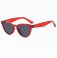 Gafas de sol ojo de gato rojas translúcidas con lentes oscuras anti-UV, foto de detalle elegante. - Montura Roja Lente Gris