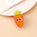 Süßer Cartoon Karotten Acryl Clip, lustiger Ausdruck Snack Verschlussclip und Notizen Halter. - Karottenform (P275)