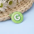 Bonito broche de acrílico con letra G verde para decoración de mochila y ropa, accesorio divertido. - Letra G