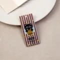 Lindo gato negro abeja acrílico llavero colgante bolso escolar amuleto decorativo. - Etiqueta DIY Gato (Sin Cierre)