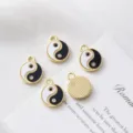 Macro detail of gold-plated Yin Yang enamel charms for DIY jewelry making - Tai Chi Yin Yang Rhinestone / 15.5mm*12mm / Gold (with Zirconia)