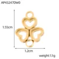 Detailansicht eines goldenen Edelstahl-Herzanhängers mit Maßen von 1,55 cm Höhe und 1,2 cm - Dreifacher Herz Hohlverbinder Anhänger (AP43247DW0)