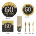 Schwarzes und goldenes 60 Geburtstag Party Einweggeschirr Set mit Papptellern Bechern - 60. Stil / 70er-Set