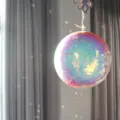 Palla da discoteca colorata per festa, sfera a specchio olografica per illuminazione scenica. - Sfera Rotonda Iridescente PET / 35cm