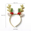 Diadema de asta de reno con purpurina dorada navideña con agujas de pino, bayas rojas y cascabeles. - Estilo de Astas de Reno Finas con Brillo Dorado y Orejas(TK81G)