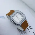 Reloj de cuarzo cuadrado retro para hombre con correa de silicona marrón y bisel plateado. - Naranja