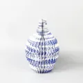Blue and white porcelain pattern honeycomb paper vase, retro home decor flower arrangement ornament. - Style D