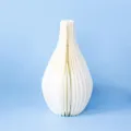 Weißes Papier Waben Vase moderne Heimdeko Kunst Faltvase für Hochzeit Tischdekoration - Typ 2 (HW-B08-2W) / Gebrochenes Weiß
