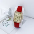 Chique quartz horloge met vierkante strass-ingelegde wijzerplaat en rode lederen band. - Rood
