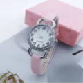 Damen Quarz Uhr rosa Lederarmband elegante Strass Armbanduhr modisches Geschenk - Rosa