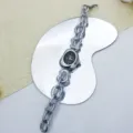 Damenuhr im Punk-Stil unregelmäßige Ketten Quarzarmbanduhr Vintage Armbanduhr Detail - Silber Schwarz